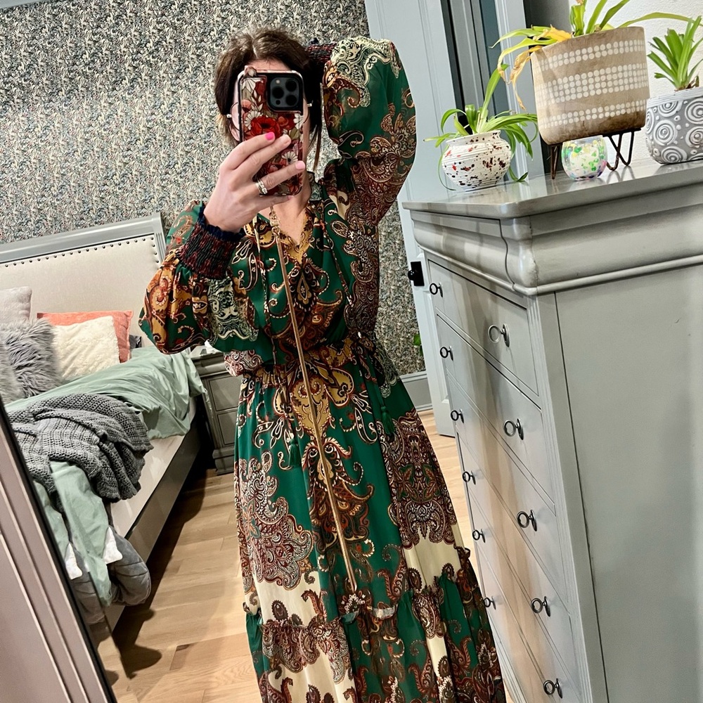 Dress: Flying Tomato boutique dress. Beautiful and perfect condition.